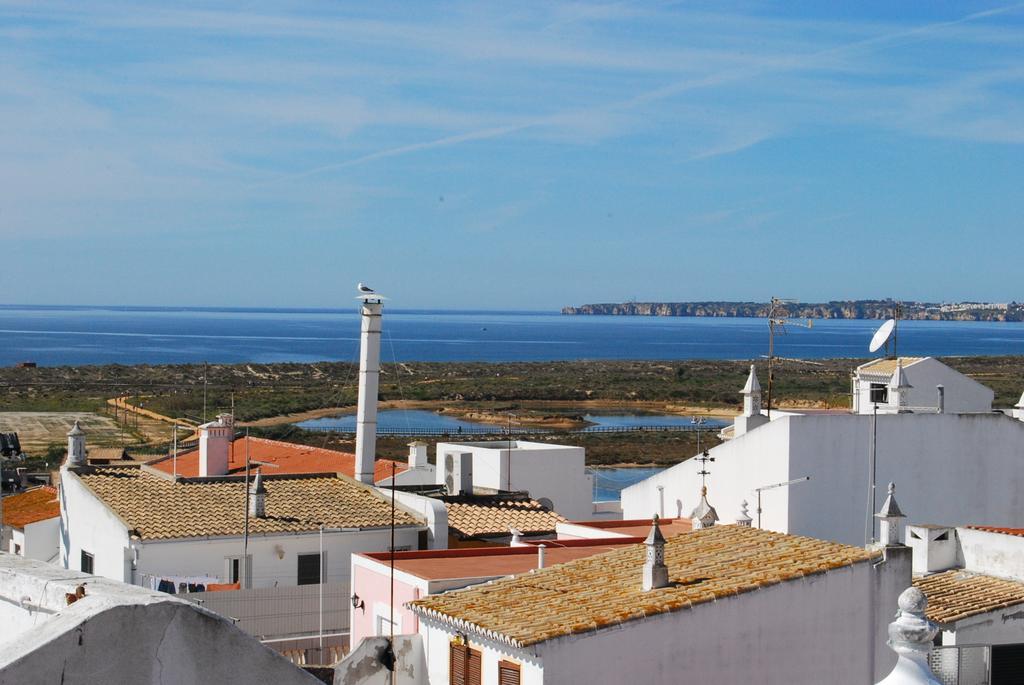 The Birds Nest Villa Alvor Room photo