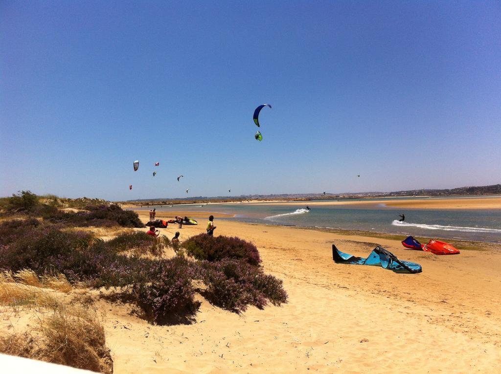 The Birds Nest Villa Alvor Room photo